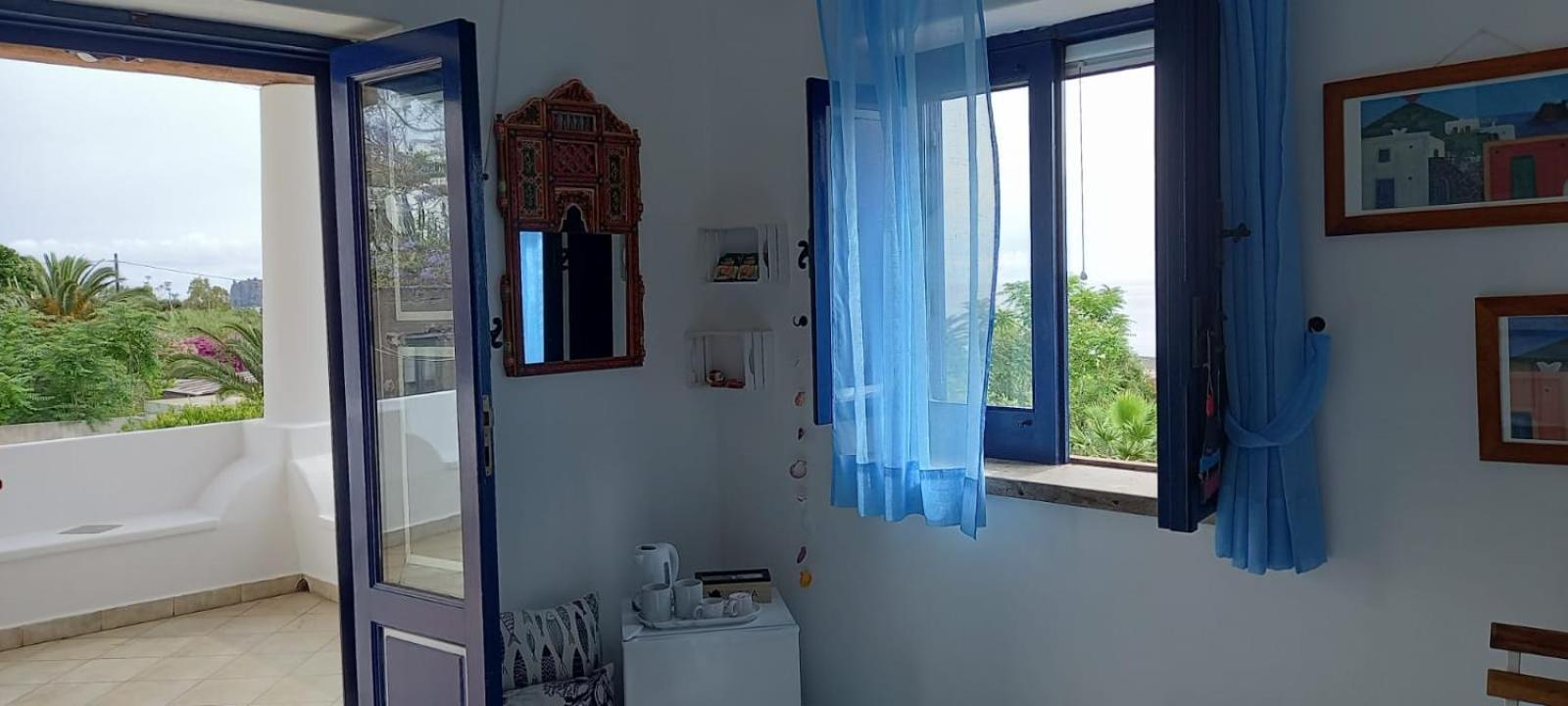 The Lighthouse Room سترومبولي المظهر الخارجي الصورة